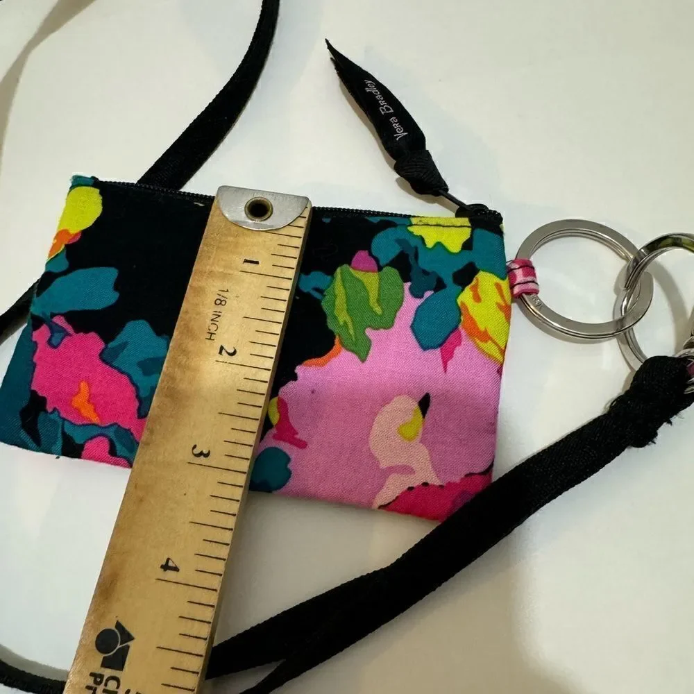 vera zipper ID black. Floral 5” - Picture 5 of 7